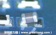 墓碑：Tombstone，又稱「立碑」