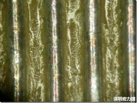 經(jīng)過168小時的高溫高濕環(huán)境實(shí)驗(yàn)后，此錫膏的SIR最低還可達(dá)到150,000,000 ohms，取LOG10為108.176，此錫膏的SIR雖然比較低，但是吃錫狀況明顯好很多，只是助焊劑明顯殘留